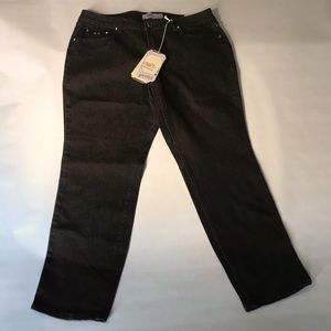 Christie & Jill One 5 One Black Jeans Medium Size 14P Rhinestones on pockets.